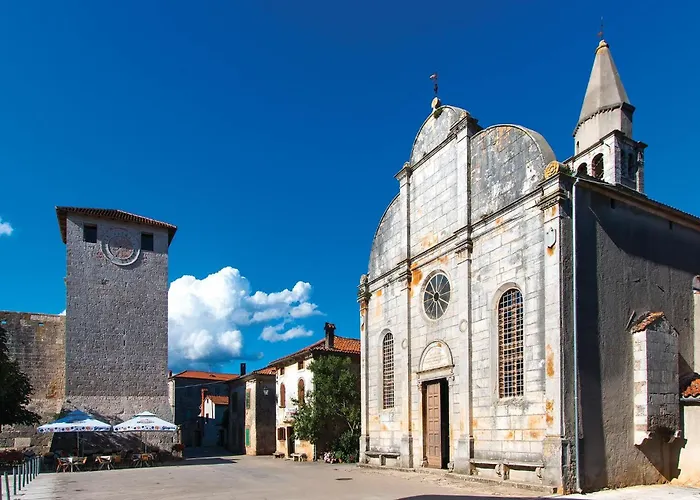 Apartment Svetvincenat Uv-1911 * Svetvincenat